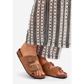 Flip Flip Flip Flip en una plataforma de corcho con Camel Golden Heblas marrón 1