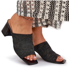 Chanclas para mujeres con tacones negros 7