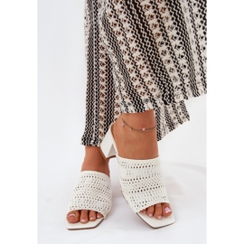 Chanclas para mujeres con tacones blancos 5