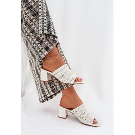 Chanclas para mujeres con tacones blancos 6
