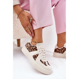 Zapatillas para mujeres con estampado de leopardo en la plataforma beige 6