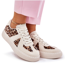 Zapatillas para mujeres con estampado de leopardo en la plataforma beige 9