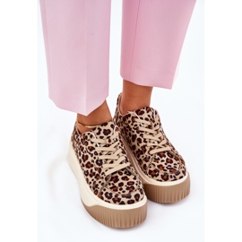 Zapatillas de deporte en una plataforma de leopardo marrón masiva 5