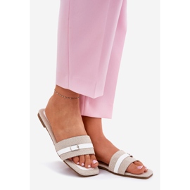 Chanclas para mujeres planas con cinturón y hebilla de color beige-blanco 1 Chanclas para mujeres planas con cinturón y hebilla de color beige-blanco 1