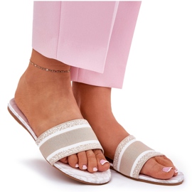 Zapatillas de mujer beige patouched 9