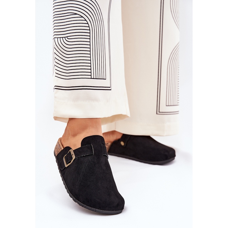 Zapatillas de mujeres y en la plataforma con abrazadera negra negro 2 Zapatillas de mujeres y en la plataforma con abrazadera negra negro 2