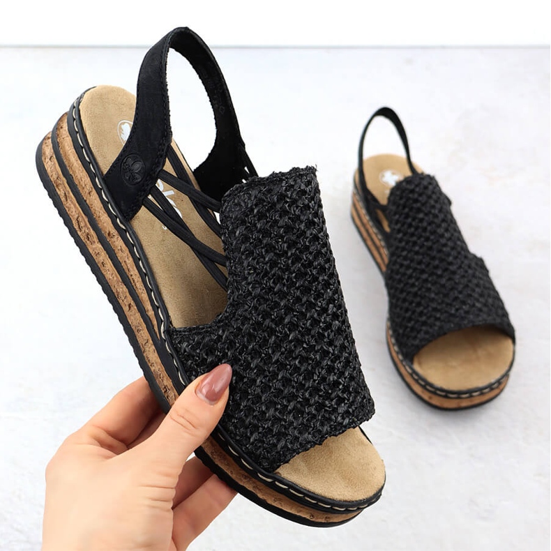 Sandalias de mujeres en Wedgets Black Rieker 62941-00 negro 1