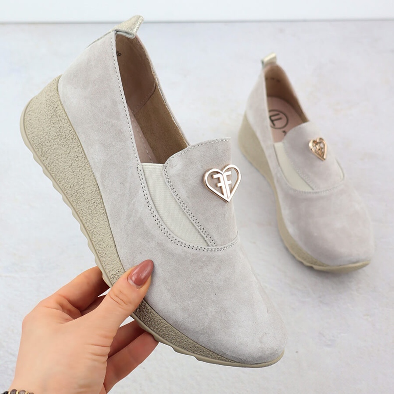 Zapatos de cuero en la cuña Taupe Filippo DP6786 gris 1