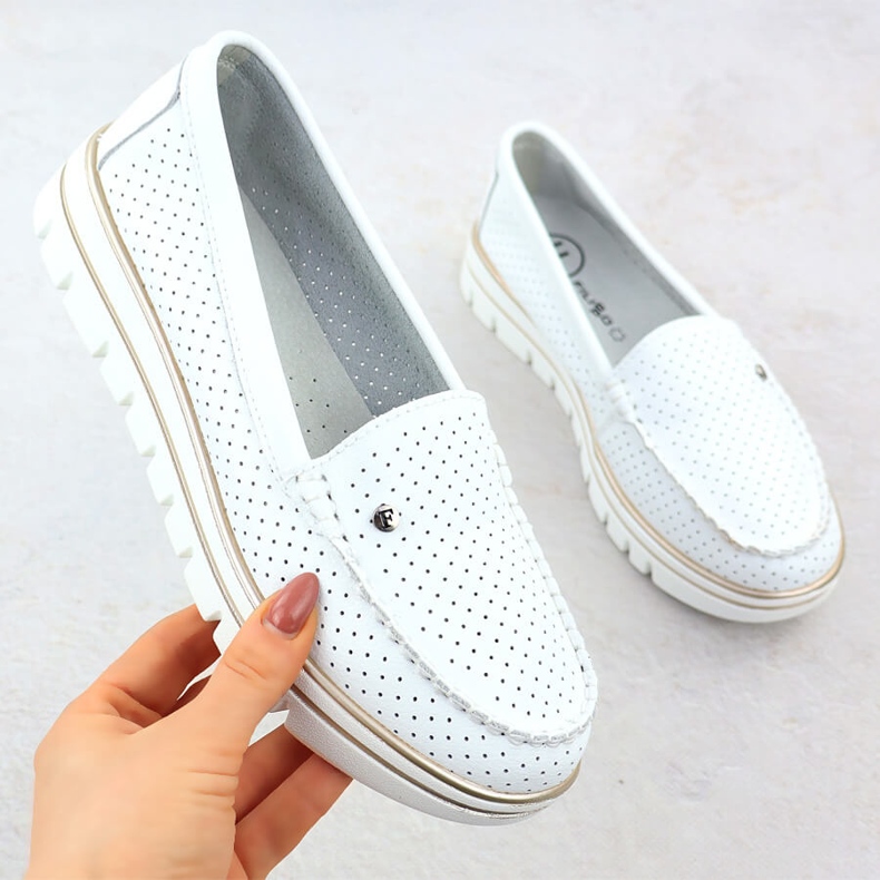 Mocasines de cuero abierto en la plataforma blanca Filippo DP7006 blanco 1