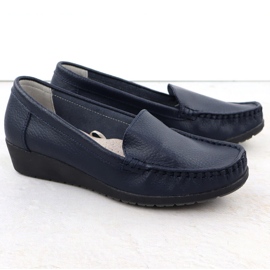 Mocasines de cuero para mujeres en una plataforma Navy Blue Sabatina Jhy03 azul 2