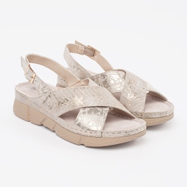 Goodin Sandalias luminales planas beige 4