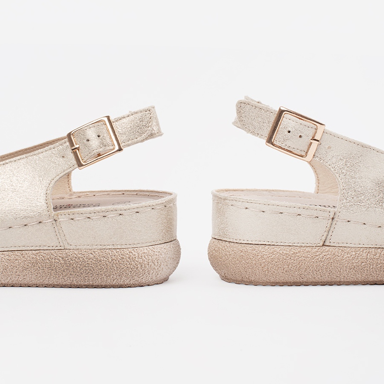 Goodin Sandalias doradas con plantilla de piel. dorado 1