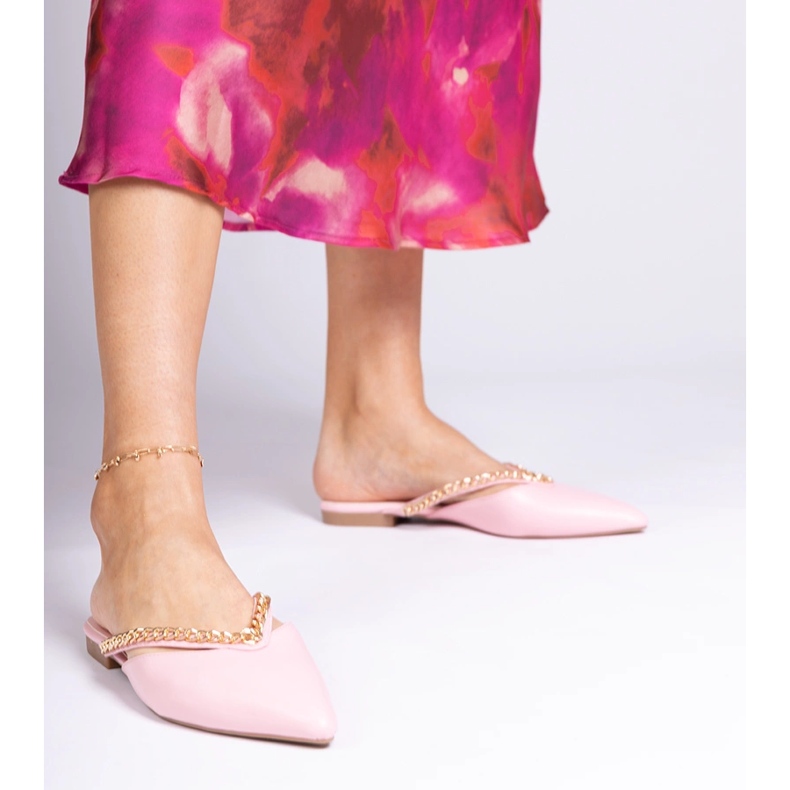 Pink Elegant Flip -Flops decorados con una cadena rosado 1 Pink Elegant Flip -Flops decorados con una cadena rosado 1