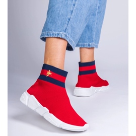 Zapatillas de deporte de deportes rojos con una parte superior de SOCKING 2