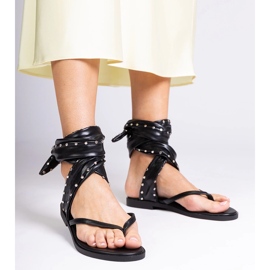Sandalias japonesas negras atadas alrededor de la pierna negro 2
