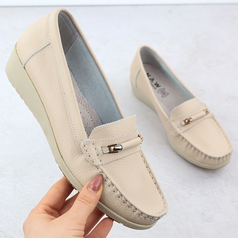 Mocasines de cuero para mujeres en la elevación beige sabatina jhy02 1
