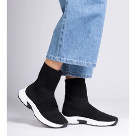 Botas de zapatillas de deporte de deportes negros con una parte superior de calcetín 2