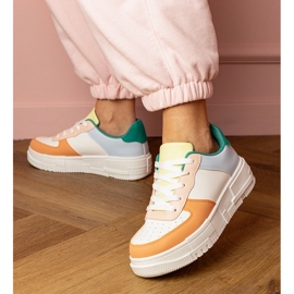 Zapatillas de deporte de deportes de naranja en platfotm 1