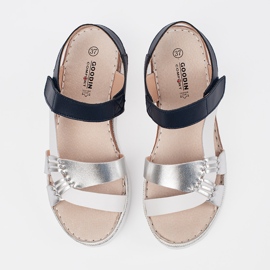 Goodin Sandalias azules blancas y azul marino en una plataforma con una decoración metálica blanco 2