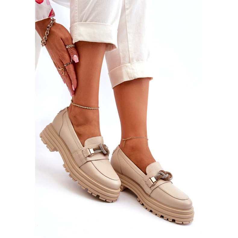 Mocasines de cuero para mujeres con un adorno Laura Messi 2780 Light Beige 1