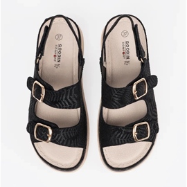 Goodin Sandalias negras con elementos dorados negro 6