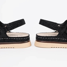 Goodin Sandalias negras con elementos dorados negro 2 Goodin Sandalias negras con elementos dorados negro 2