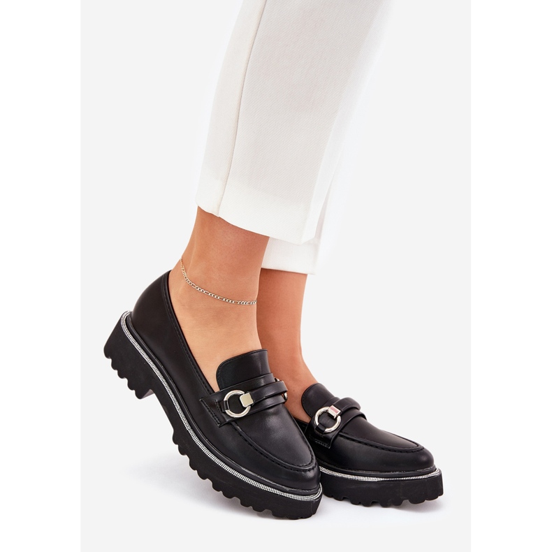 Mocasines para mujeres decorados con circones negros 1