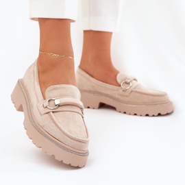 Mocasines para mujeres decorados con circones beige 2 Mocasines para mujeres decorados con circones beige 2