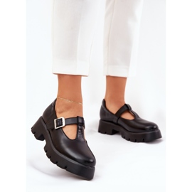 Zapatos de mujer con hebilla en la plataforma y tacones planos negros 2