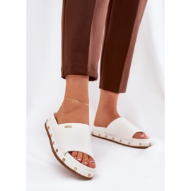 Flip Flip Flip Flip en la plataforma con Big Star RR274216 White Studs blanco 2 Flip Flip Flip Flip en la plataforma con Big Star RR274216 White Studs blanco 2