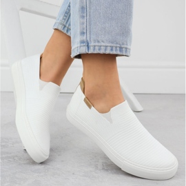 Las zapatillas textiles se deslizan en Białe Big Star RR274717 blanco 4