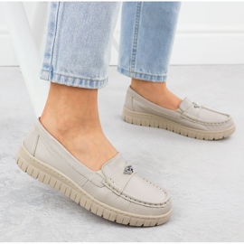 Mocasines de cuero para mujeres Ekri Helios 441 beige 5