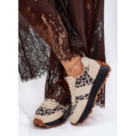 Zapatillas de ante mujeres en la plataforma Leopard Vinceza 66793 beige 2