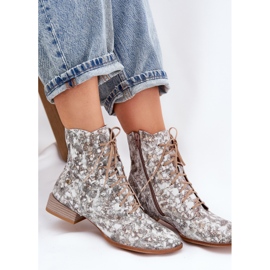 Maciejka de tacón plano de cuero 06391-25 botas beige 8