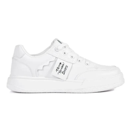 Zapatillas blancas en la plataforma. blanco 1