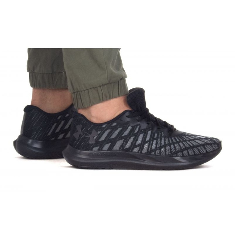 Under Armour Breeze cargada de armadura para hombres 2 3026135-002 zapatos negro 4 Under Armour Breeze cargada de armadura para hombres 2 3026135-002 zapatos negro 4