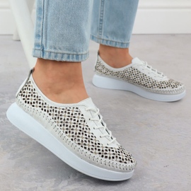 Zapatos de cuero para mujeres abiertos en la plataforma blanca T.Sokolski 0714 blanco 5