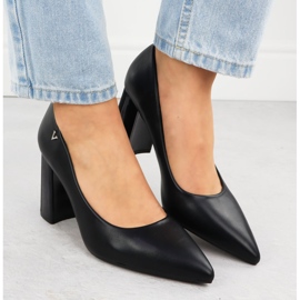 Bombas para mujeres en la publicación decorativa Black Vinceza 62220 negro 7