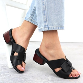 Flip de cuero para mujeres en el bloque negro Remonte R8759-01 4