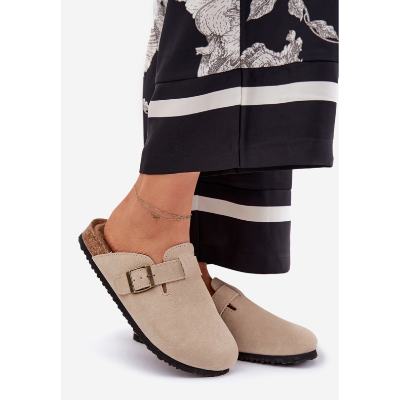 Big Star Flip de gamuza: las obstrucciones de las mujeres con una gran estrella RR274A385 Beige Hebilla 1