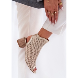 Tacones altos de cuero para mujeres con un tacón Maciejka abierto 06899-25 Golden-Beige 6