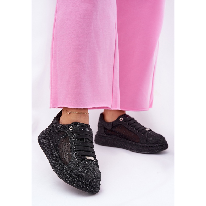 Zapatillas de deporte decoradas en la plataforma negra Goe NN2N4021 negro 2