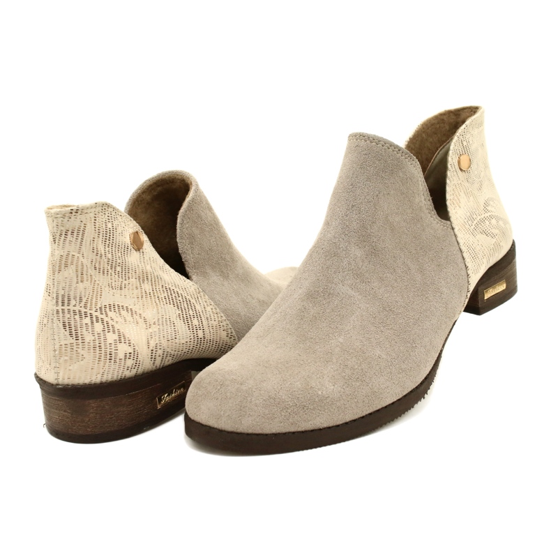 Olivier Botas de cuero para mujeres beige 5