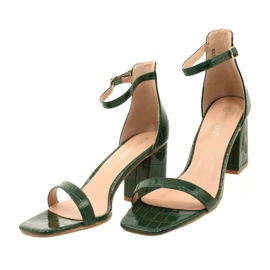Sandalias de serpientes para mujeres Patrón verde 6 Sandalias de serpientes para mujeres Patrón verde 6