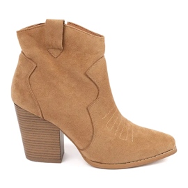 Botas cowboy camel con tacón alto beige 6