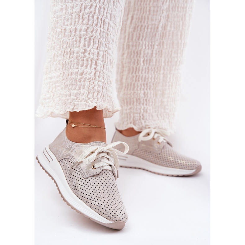 Zapatos de mujer de cuero en la plataforma Artiker 56C2113 Beige-Gold 2