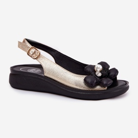 Jezzi Sandalias para mujeres con una flor de oro decorativa dorado 4