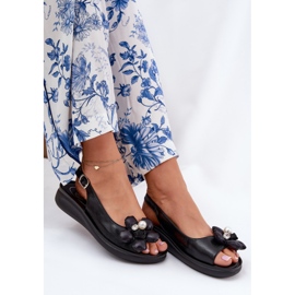 Jezzi Sandalias para mujeres con una flor decorativa negra negro 7