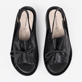 Goodin Sandalias de cuña negra con un inserto de cuero negro 1