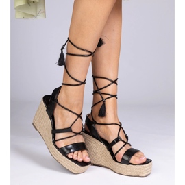 Sandalias negras alojadas en cuña negro 2 Sandalias negras alojadas en cuña negro 2